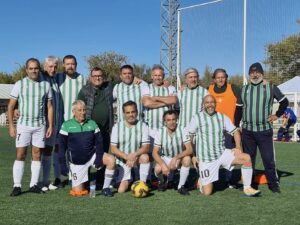 Equipo masculino participante en el II Torneo Internacional de Walking Football Ciudad de Sevilla